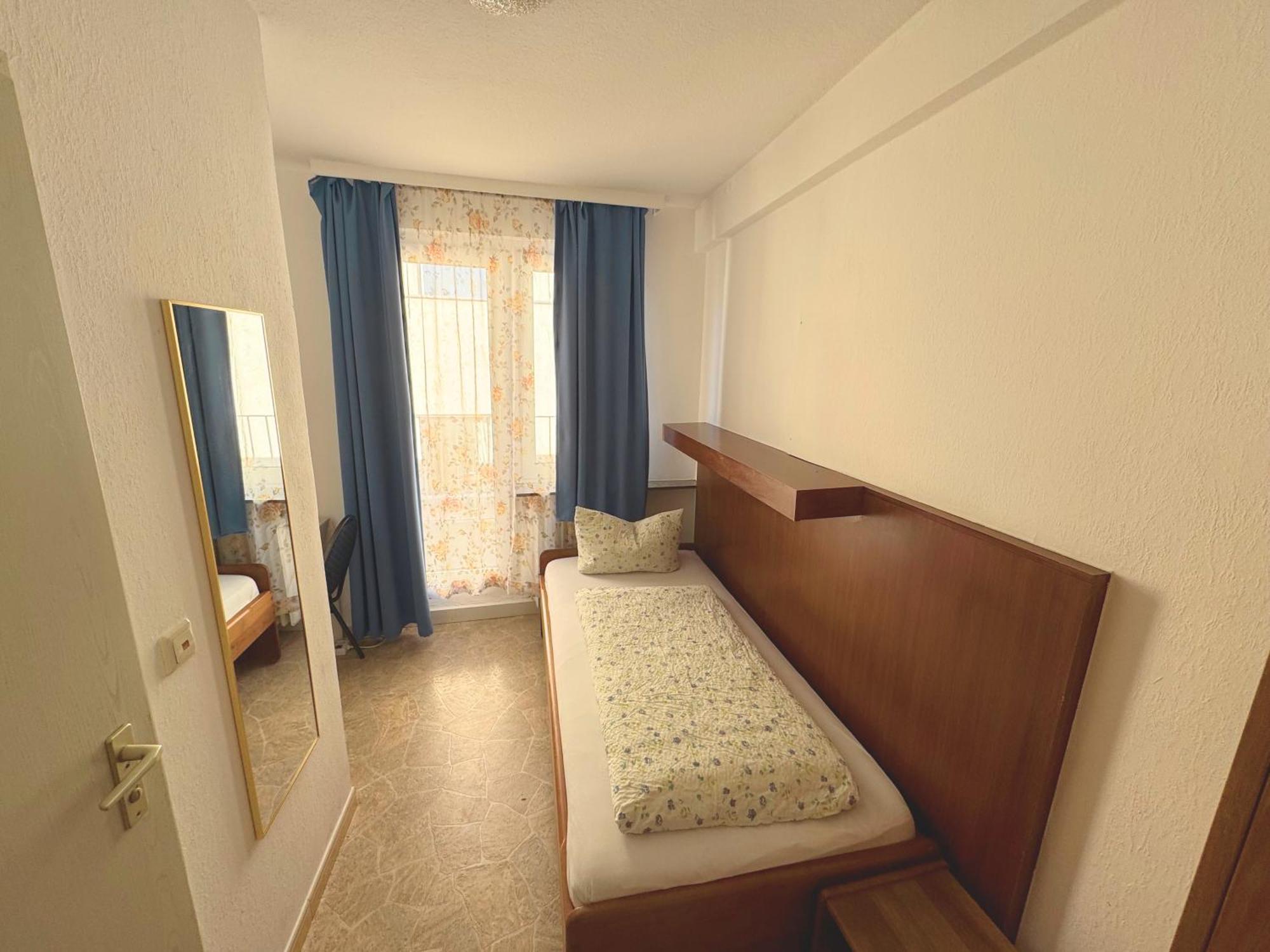 Hostel Heinzelmaennchen Кёльн Экстерьер фото