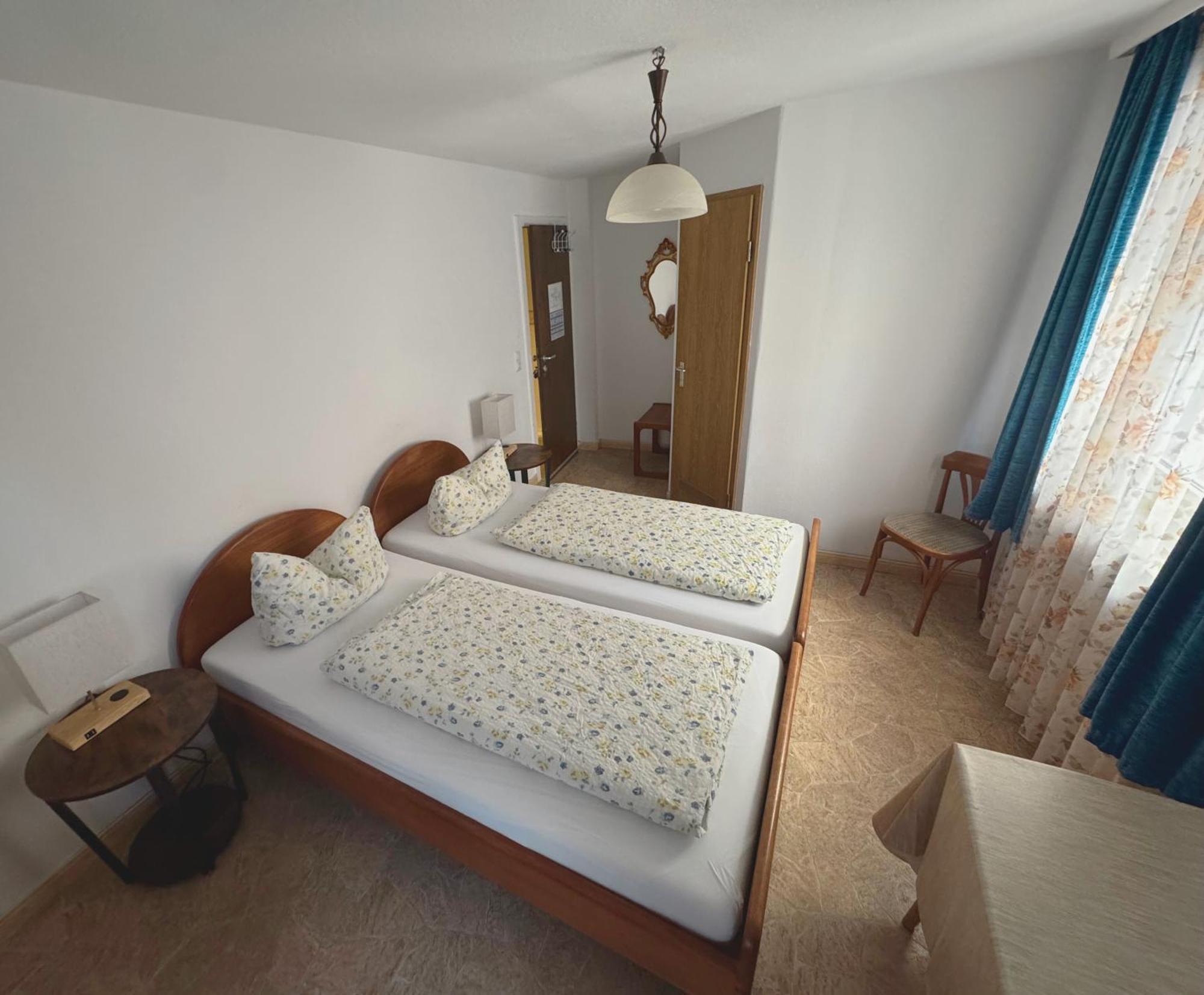 Hostel Heinzelmaennchen Кёльн Экстерьер фото